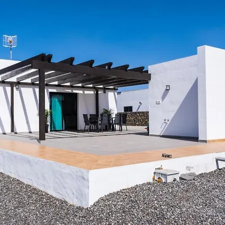 Casa Tenique Сasa de vacaciones Lajares
